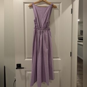 Elegant Lavender Backless Dress